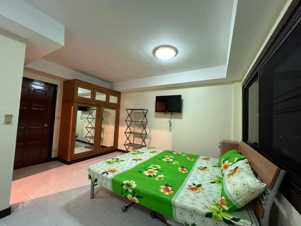Appartement Hideaway House Patong Extérieur photo