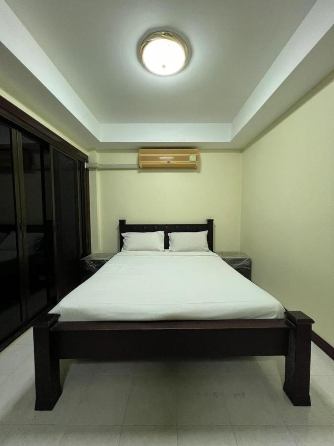 Appartement Hideaway House Patong Extérieur photo